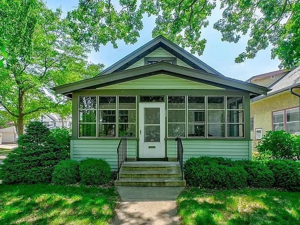 400 Leaf St, Long Lake, MN 55356