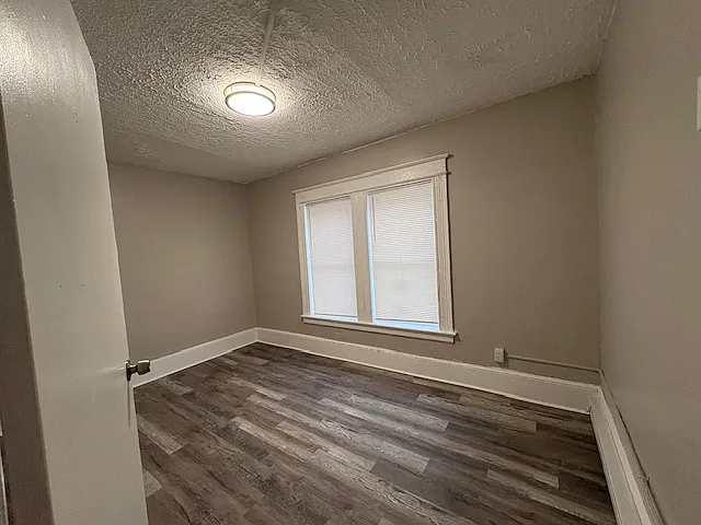 40 E Liberty St #2 — Photo 9