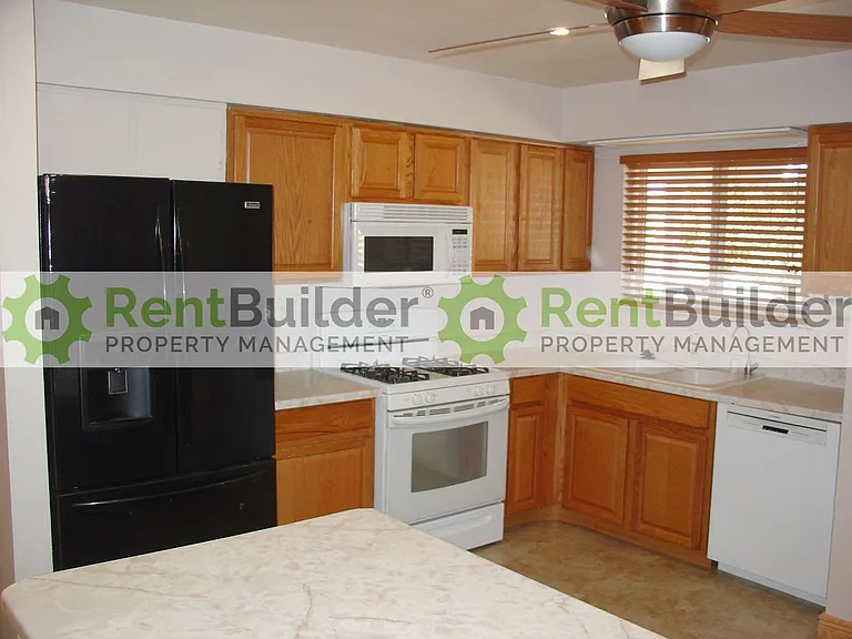 14104 Turner Pl NE — Photo 26