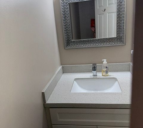 3rd image of 2605 Carleton Ln