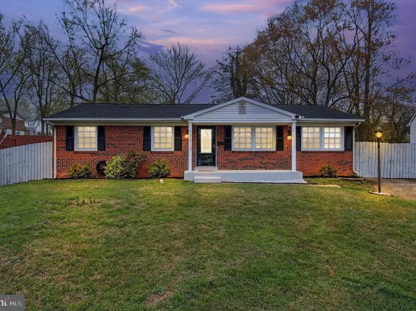 13313 Kelsey Ct, Woodbridge, VA 22193