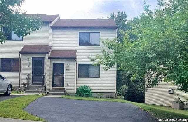1st image of 213 Sterling Pl #213