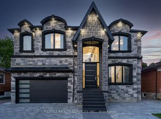 3 Bonnyview Dr, Toronto, ON M8Y 3G5