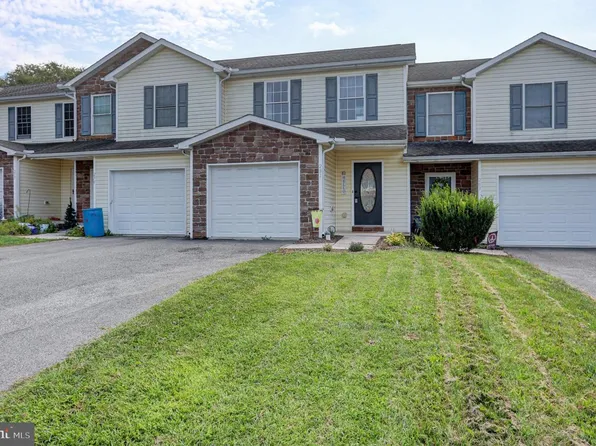 281 Verdier St, Mont Alto, PA 17237