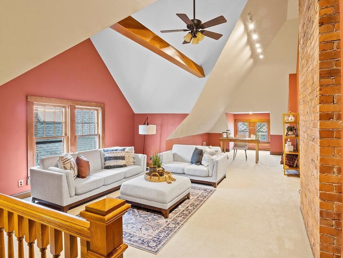 351 W Hubbard Ave, Columbus, OH