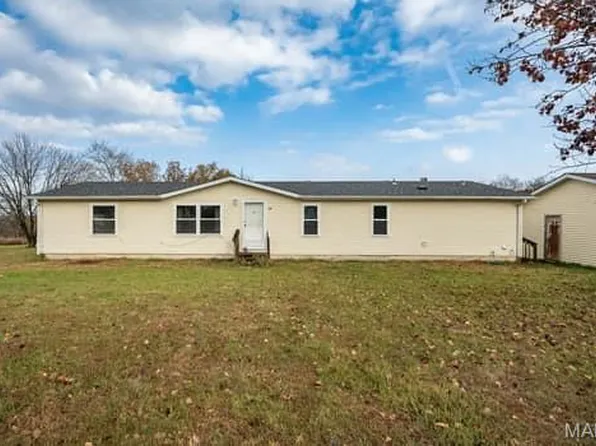 99 Hickory Ln, Foley, MO 63347