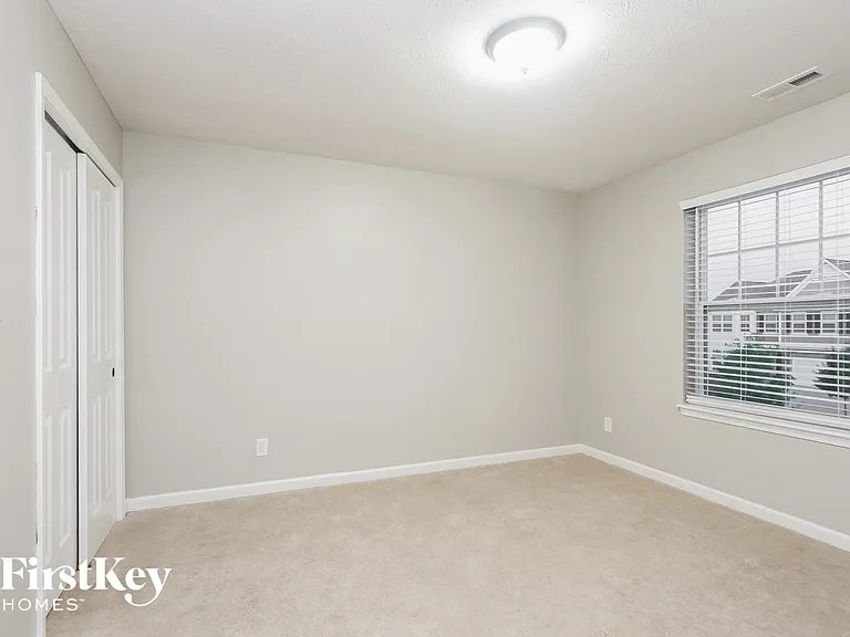 8644 Hornady Dr — Photo 11