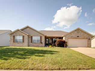 113 Tall Maple Ct, Freeburg, IL 62243