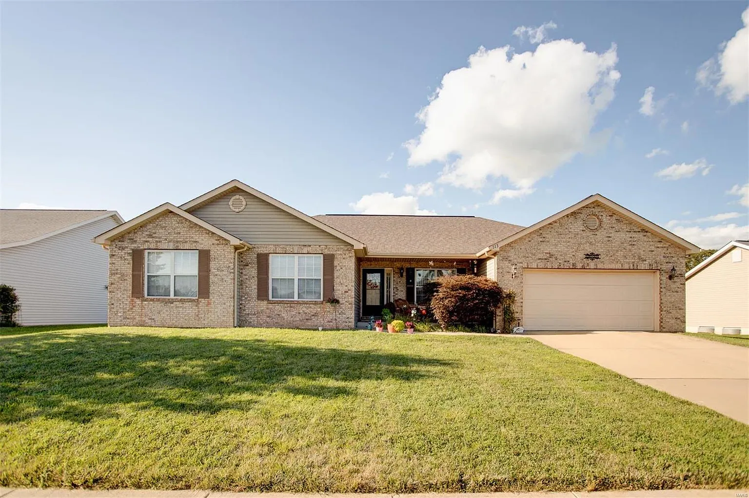 113 Tall Maple Ct photo 1