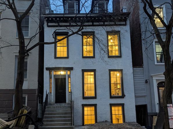 101 Columbia St