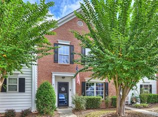915 Heritage Pkwy, Fort Mill, SC 29715