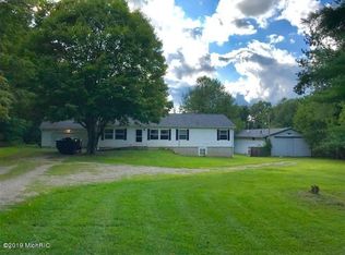 4281 Wolf Dr, Kalamazoo, MI 49009