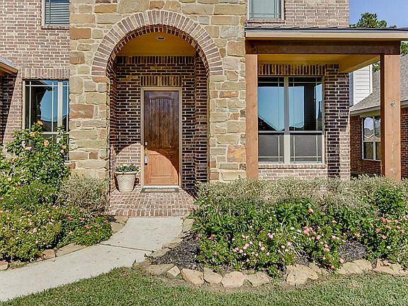 2nd image of 13114 Chatfield Manor Ln