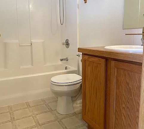 4th image of 950 52nd Avenue Ct APT D2
