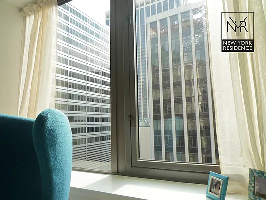 Rented by New York Residence | media 71