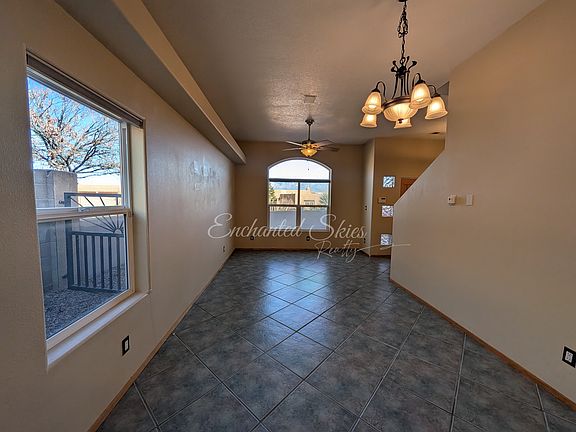 4th image of 4220 New Vistas Ct NW