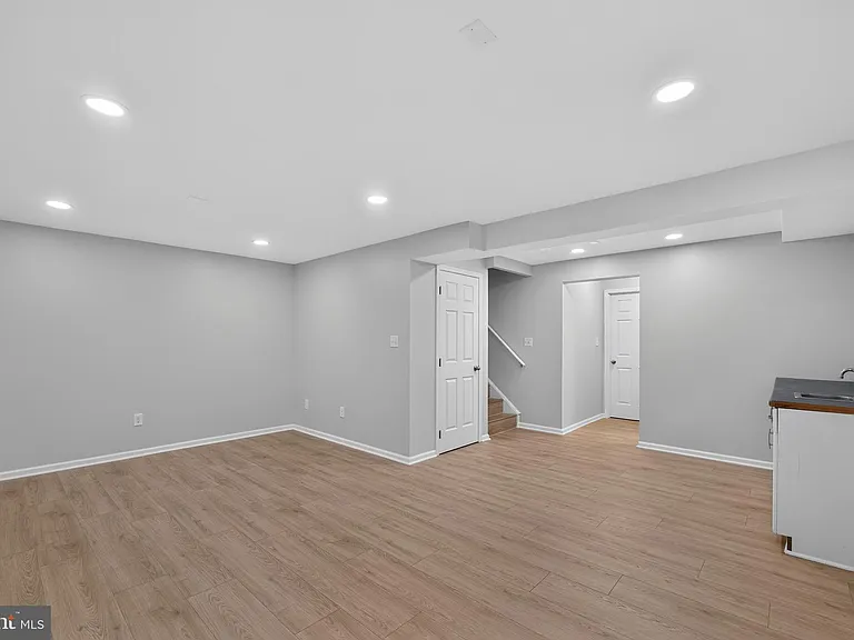 114 Gentlebrook Rd — Photo 31