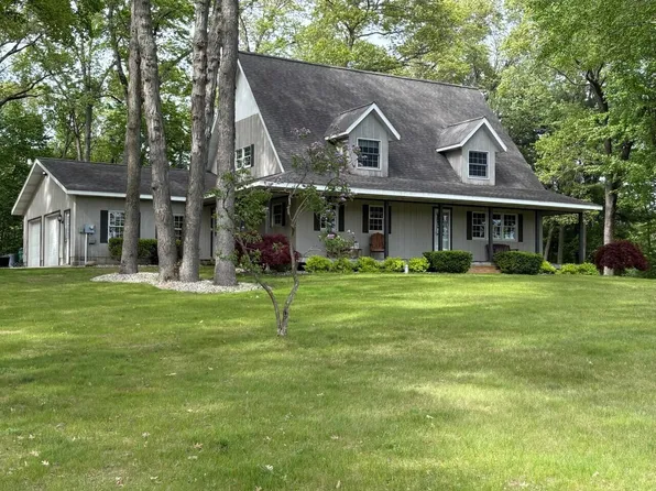 4300 Fruitvale Rd, Montague, MI 49437