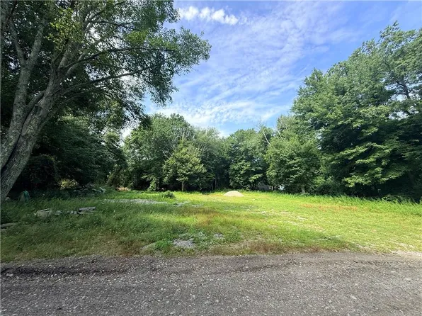 0 Daniel Ave, Portsmouth, RI 02871