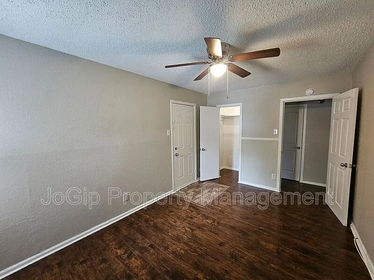 6365 Hollis Ave — Photo 12