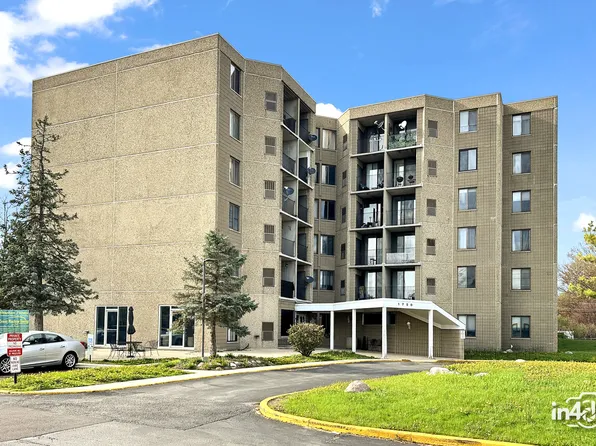 1750 N Marywood Ave APT 207, Aurora, IL 60505