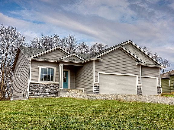4th image of 1414 Deer Run Dr