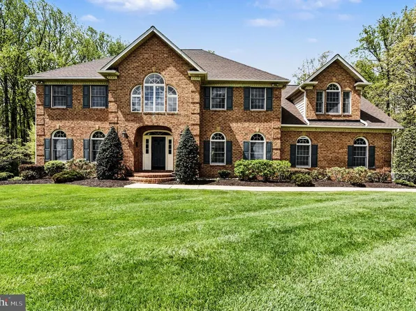 808 Chance Ct, Street, MD 21154