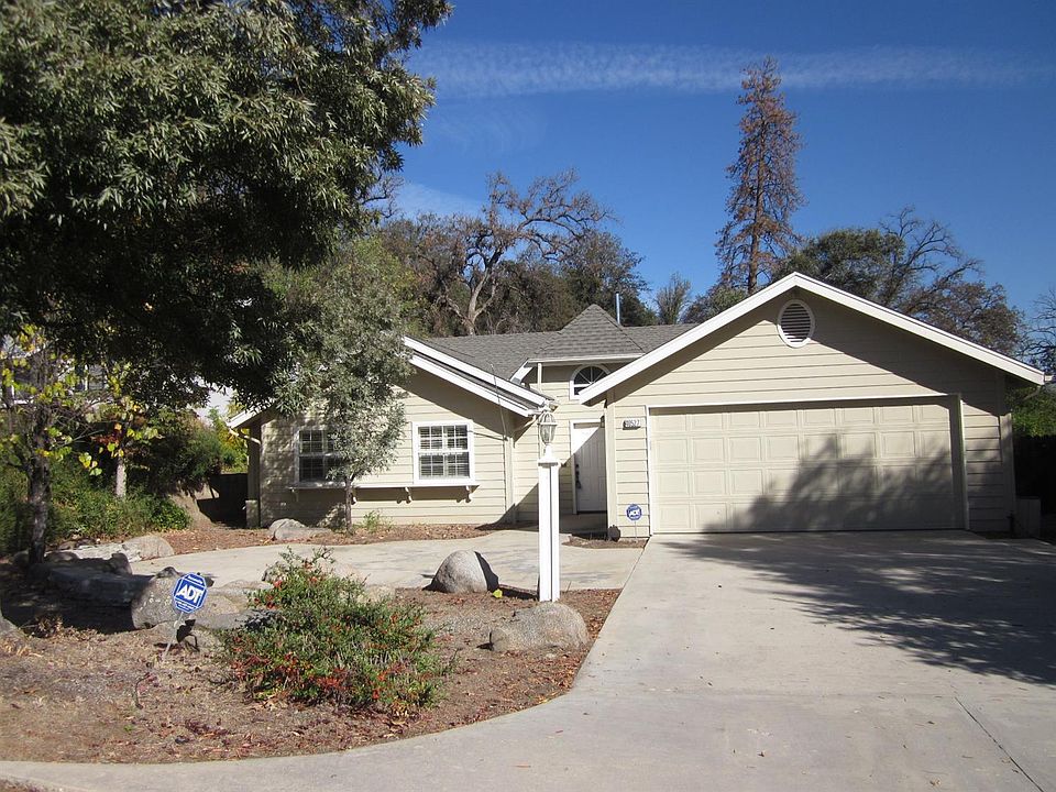 1st image of 40527 Goldside Dr