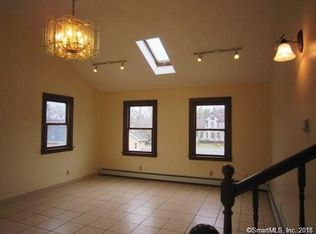 2 Oak St, Wallingford, CT 06492