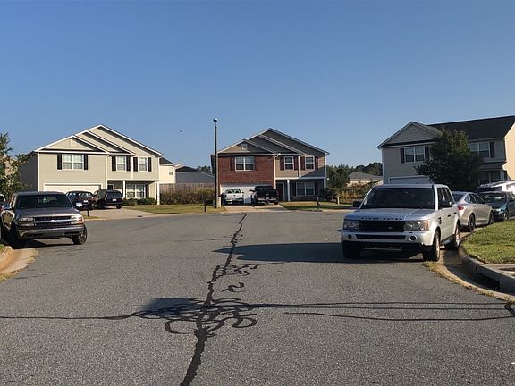 4th image of 7 Bay Willows Ct