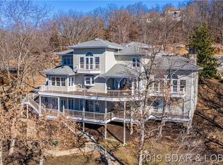 1820 Palisades Dr, Lake Ozark, MO 65049