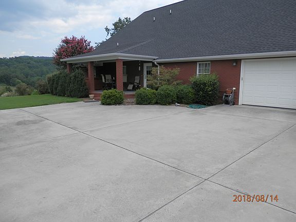 4th image of 219 Allenwood Dr