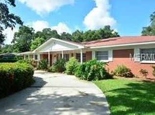 302 Lithia Pinecrest Rd, Brandon, FL 33511