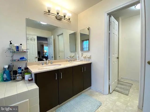 30 Claver Hill Way — Photo 17