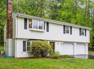 81 Upton St, Grafton, MA 01519