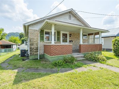 506 Grant St, Springdale, PA, 15144