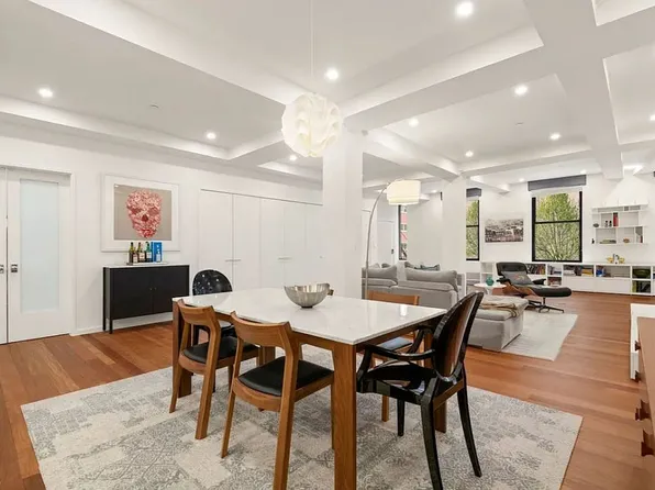 110 Duane St APT 3F, New York, NY 10007