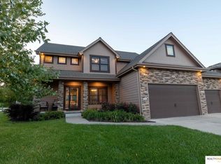 2132 S 192nd Ave, Omaha, NE 68130