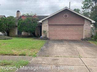 15519 Rio Del Sol Dr, Houston, TX 77083