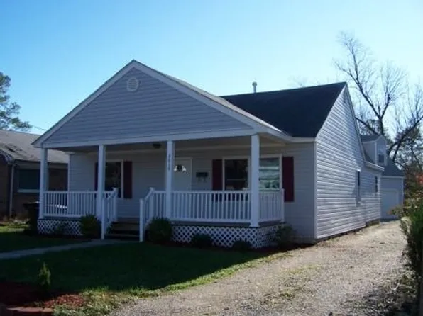 3610 Victoria Blvd, Hampton, VA 23661