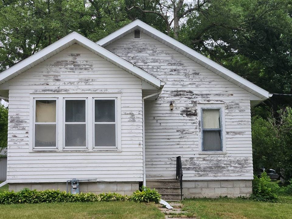 1st image of 905 S 1st Ave