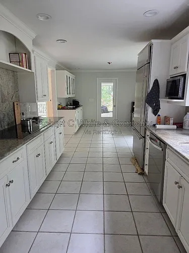 15 Treadwell Ct Photo 1