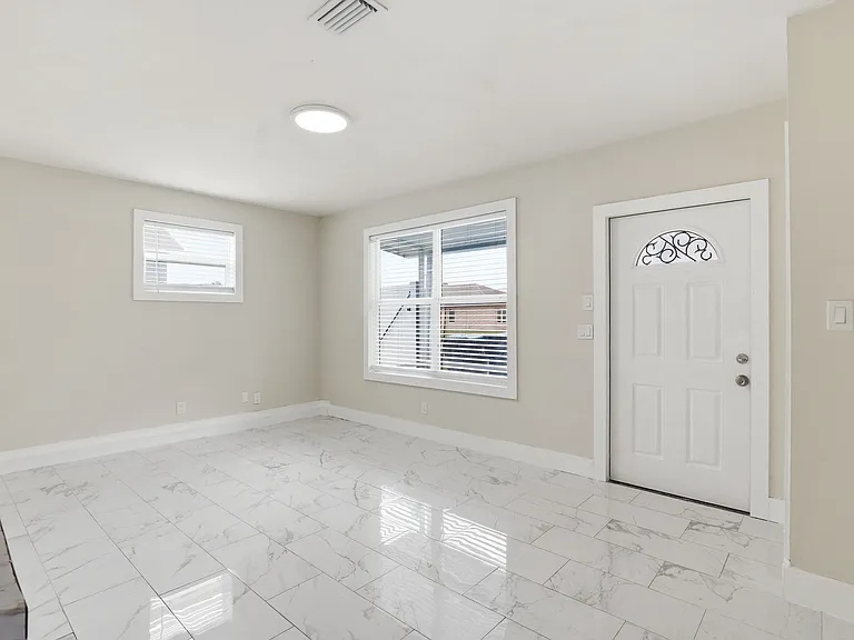 491 Calamondin Ave NW — Photo 36