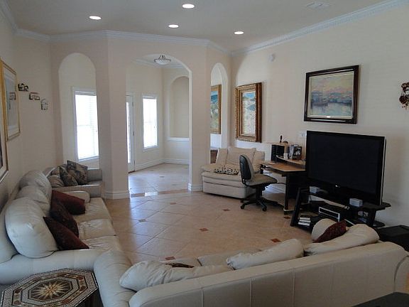 2nd image of 6413 Beach Dr