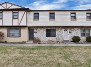 3839 Queen Anne Pl #A28, Grove City, OH