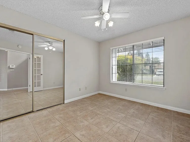 9200 Hoxie Ct — Photo 14