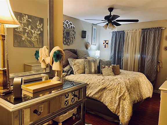 4th image of 125 Pinewood Pl