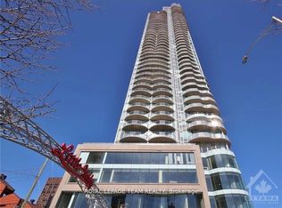 805 Carling Ave #1202, Ottawa, ON K1S 5W9
