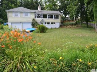 79 Fresh Pond Rd, Northport, NY 11768