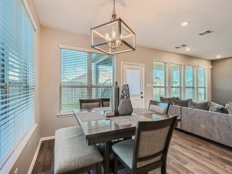 3735 Lion Creek Ct — Photo 17